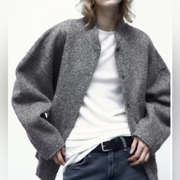 ❌SOLD❌Viral Zara Oversized Bomber Jacket (Grey) - XS/S - Picture 2 of 6